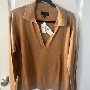 Banana Republic Factory Camel V-Neck Sweater NWT